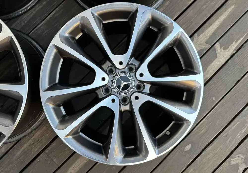 Jakie felgi do Mercedes W211? Wybierz idealne i uniknij błędów!
