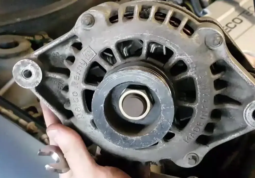 Jak wymontować alternator Opel Meriva - proste kroki i porady