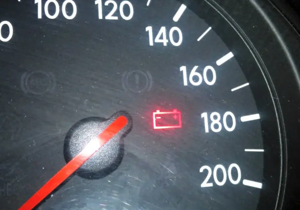 Objawy awarii alternatora w Fiat Seicento – jak rozpoznać i naprawić problem?