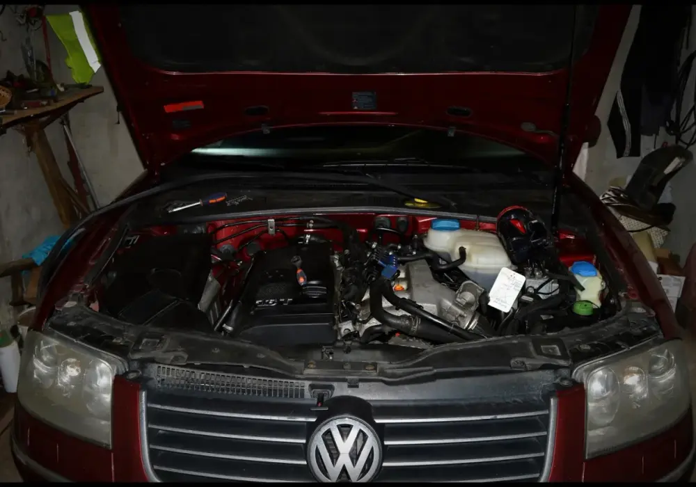 Golf 5: Wymiana postojówki krok po kroku. Szybki poradnik DIY