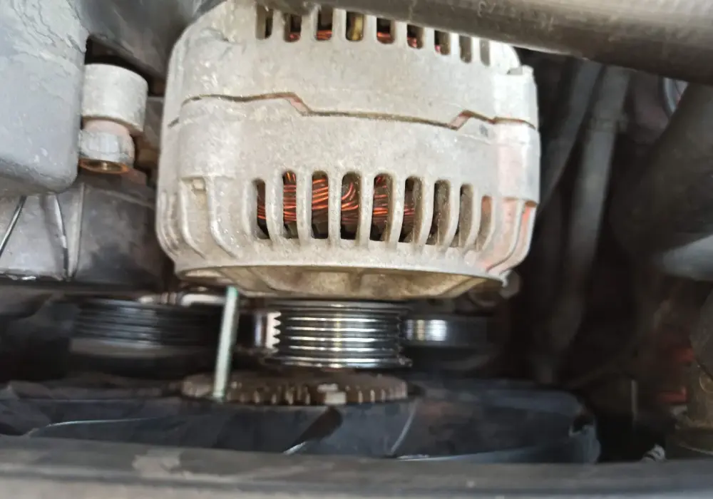 Jak łatwo i bezpiecznie wyjąć alternator w Audi A4 B6 – krok po kroku