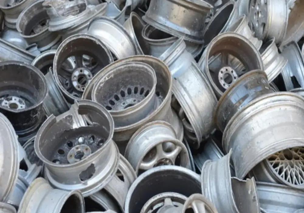 Ile naprawdę kosztuje felga aluminiowa na złomie? Sprawdź, czy nie tracisz pieniędzy!