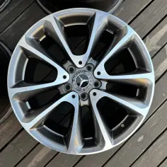 Jakie felgi do Mercedes W211? Wybierz idealne i uniknij błędów!