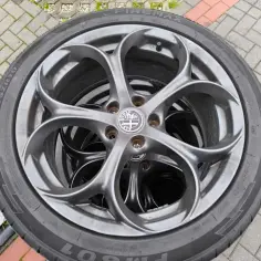 Jakie felgi pasują do Alfy 159 - poznaj idealne rozmiary i style