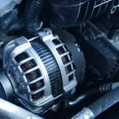 Jakie powinno być ładowanie alternatora 12V, by uniknąć uszkodzeń?