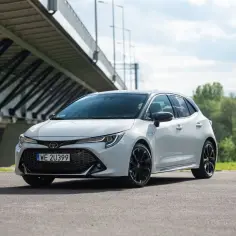 Jak dobrać idealne felgi do Toyoty Corolla E12? Sprawdź najlepsze opcje!