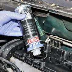 Płukanka Motul – jak skutecznie oczyścić silnik i uniknąć problemów?