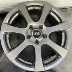 Jak wybrać idealne felgi do Hyundaia Tucson? Porady i najlepsze opcje