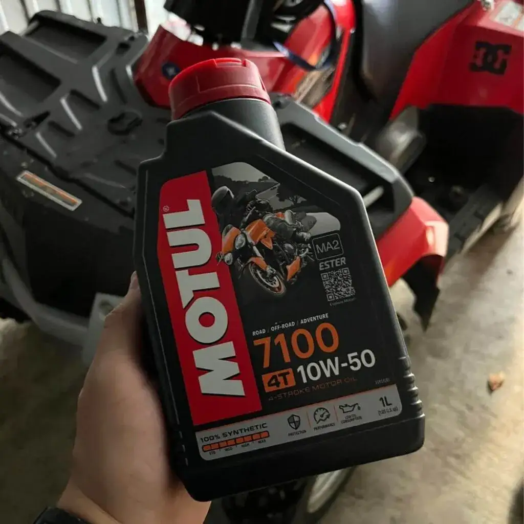 Zdjęcie Jak dobrać idealny olej Motul do swojego samochodu i uniknąć błędów?