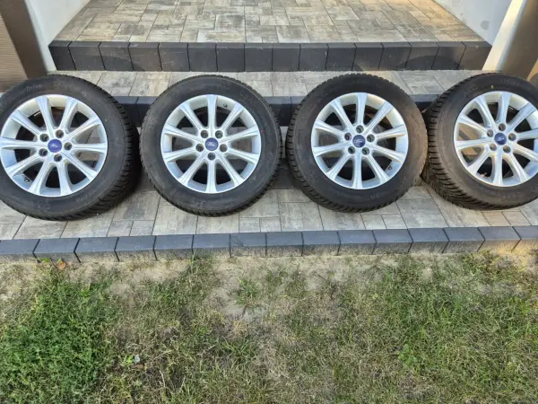 Jak dobrać idealne opony do Forda Mondeo Mk4 z felgami 18 cali? Praktyczne porady